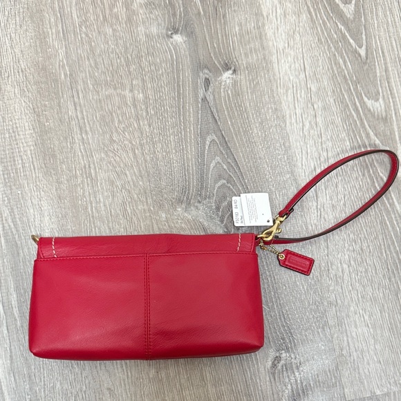 NWT Coach Red Leather Clutch Wristlet - Picture 4 of 5